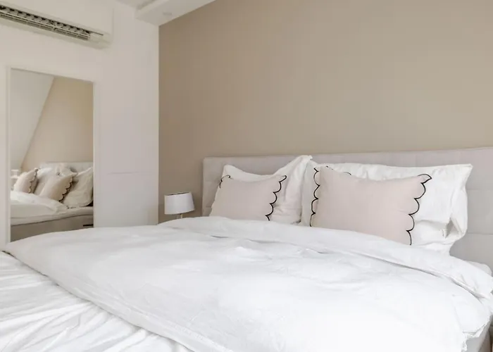 Appartement Lux Rooftop With Ac - Schoenbrunn &